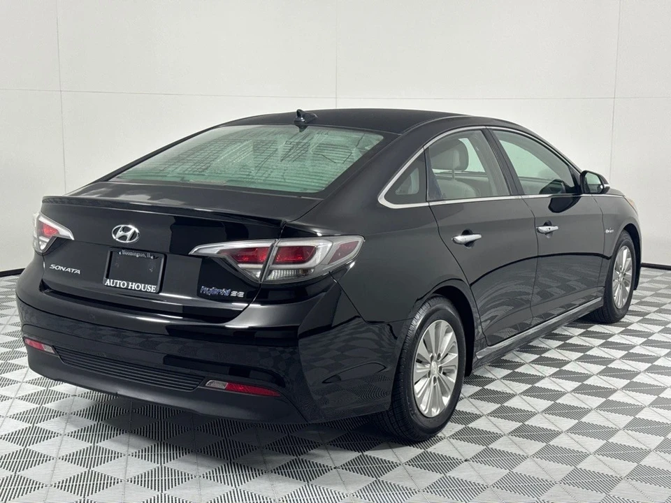 2016 Hyundai Sonata - Image 5 of 12