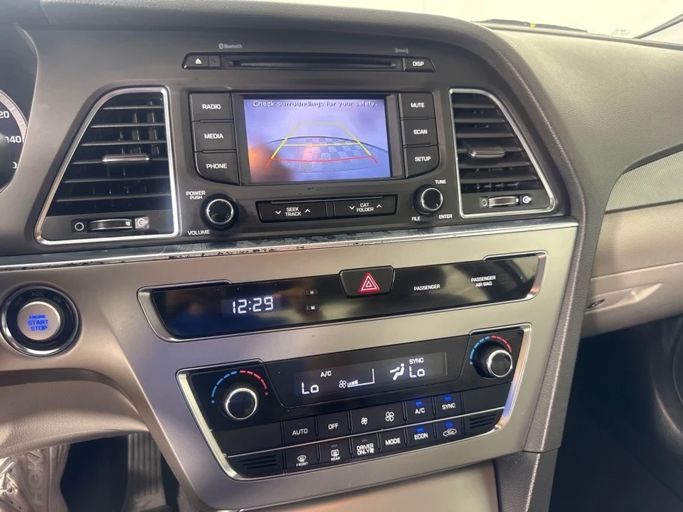 2016 Hyundai Sonata - Image 18 of 21