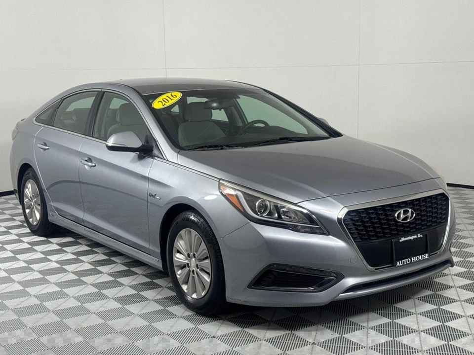 2016 Hyundai Sonata - Image 3 of 21