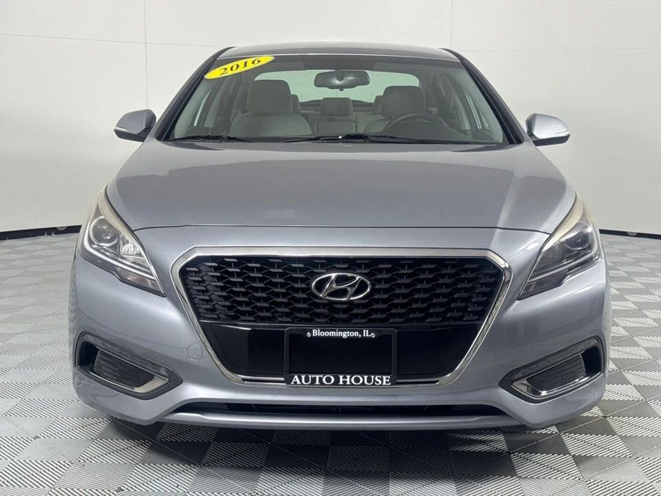 2016 Hyundai Sonata - Image 12 of 21