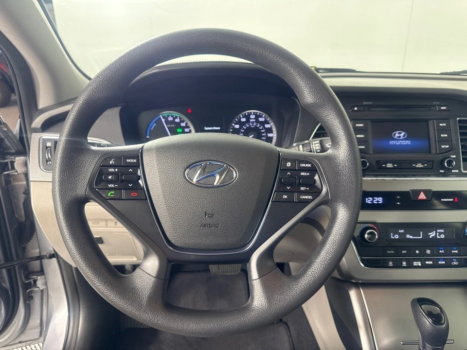 2016 Hyundai Sonata - Image 17 of 21