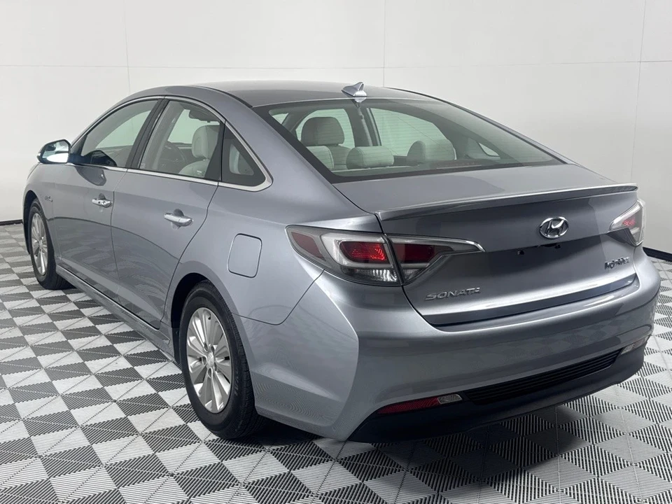 2016 Hyundai Sonata - Image 7 of 21