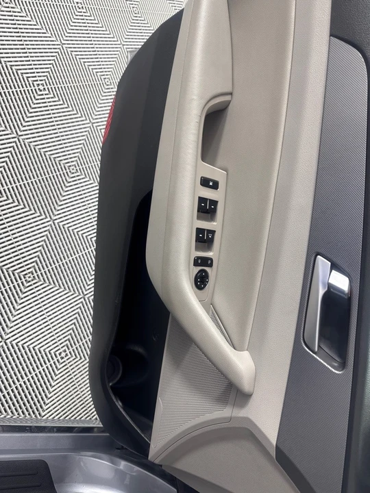 2016 Hyundai Sonata - Image 13 of 21