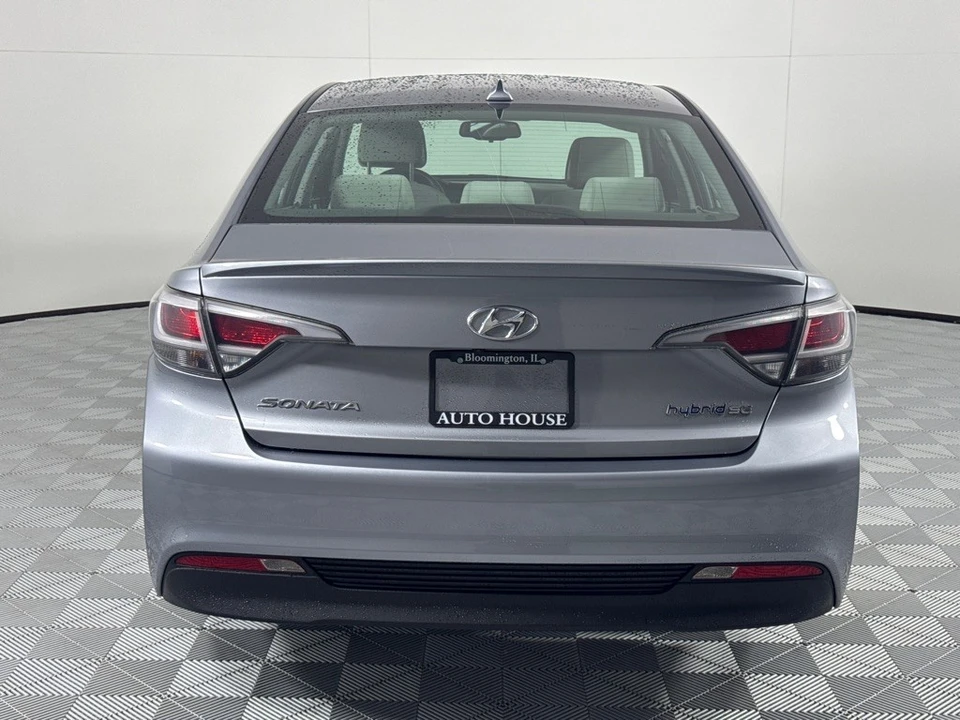 2016 Hyundai Sonata - Image 6 of 21