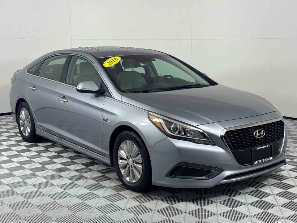 2016 Hyundai Sonata - Image 3 of 21