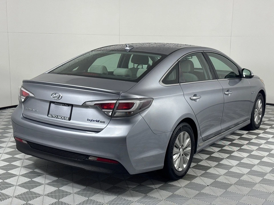 2016 Hyundai Sonata - Image 5 of 21