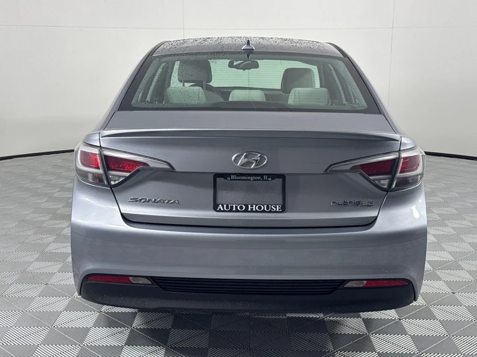 2016 Hyundai Sonata - Image 6 of 12