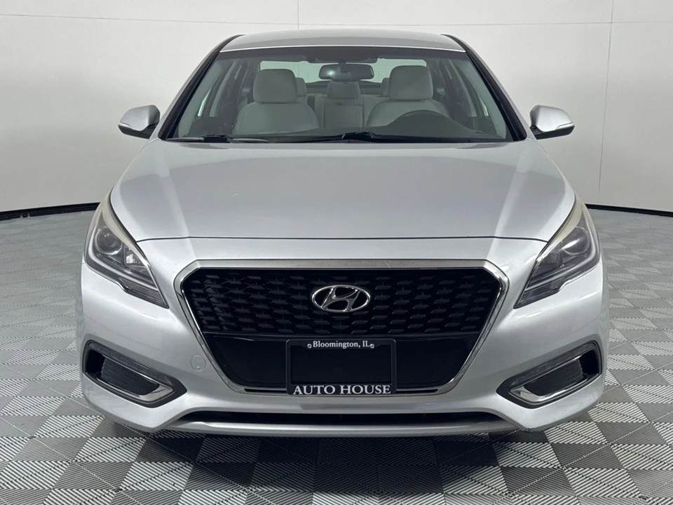 2016 Hyundai Sonata - Image 9 of 12