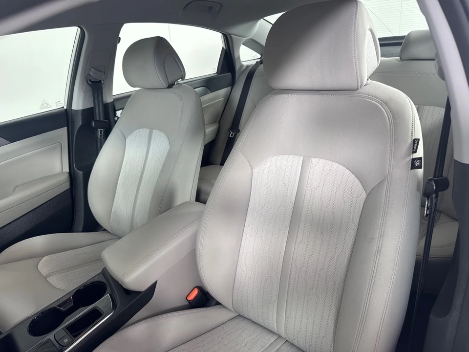 2016 Hyundai Sonata - Image 12 of 12