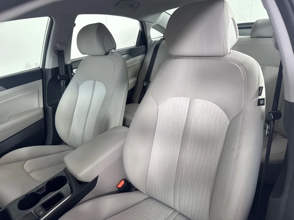 2016 Hyundai Sonata - Image 12 of 12