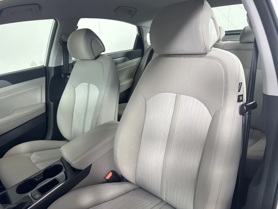 2016 Hyundai Sonata - Image 14 of 21