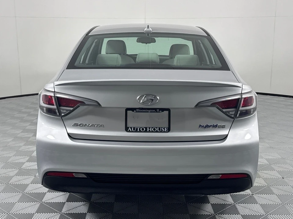 2016 Hyundai Sonata - Image 6 of 12