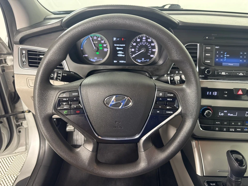 2016 Hyundai Sonata - Image 16 of 21