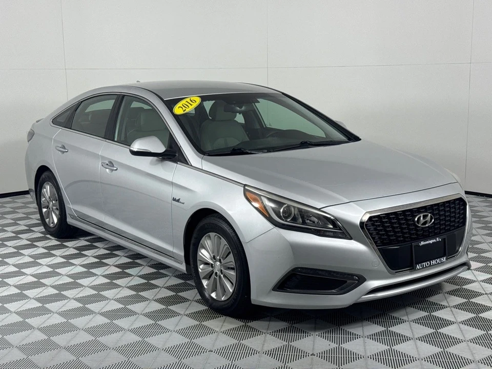 2016 Hyundai Sonata - Image 3 of 21