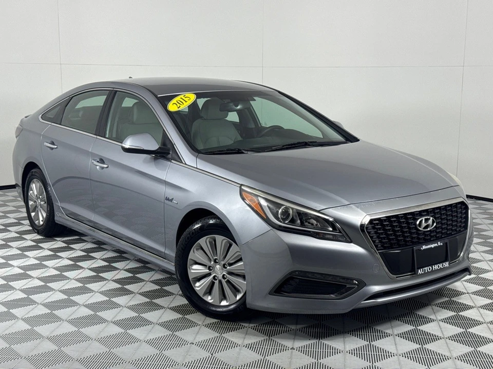 2016 Hyundai Sonata - Image 2 of 21