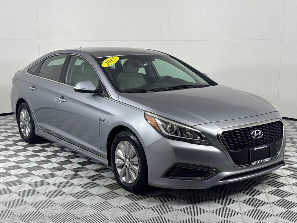 2016 Hyundai Sonata - Image 3 of 12