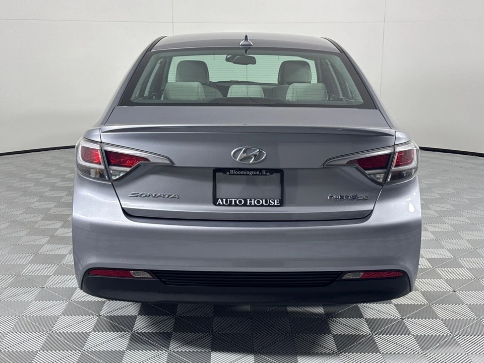 2016 Hyundai Sonata - Image 6 of 21