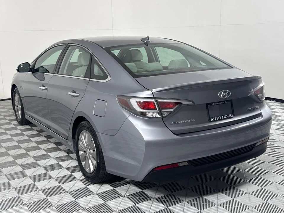 2016 Hyundai Sonata - Image 7 of 21