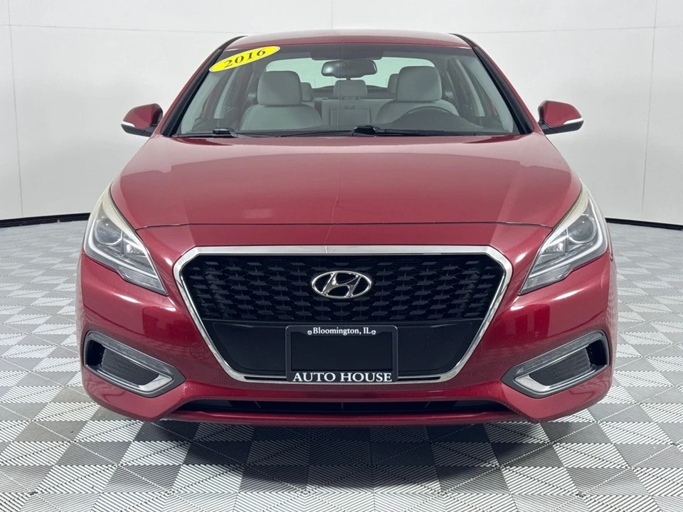 2016 Hyundai Sonata - Image 11 of 12
