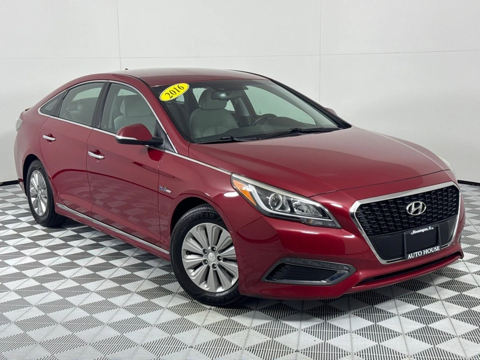 2016 Hyundai Sonata - Image 2 of 21