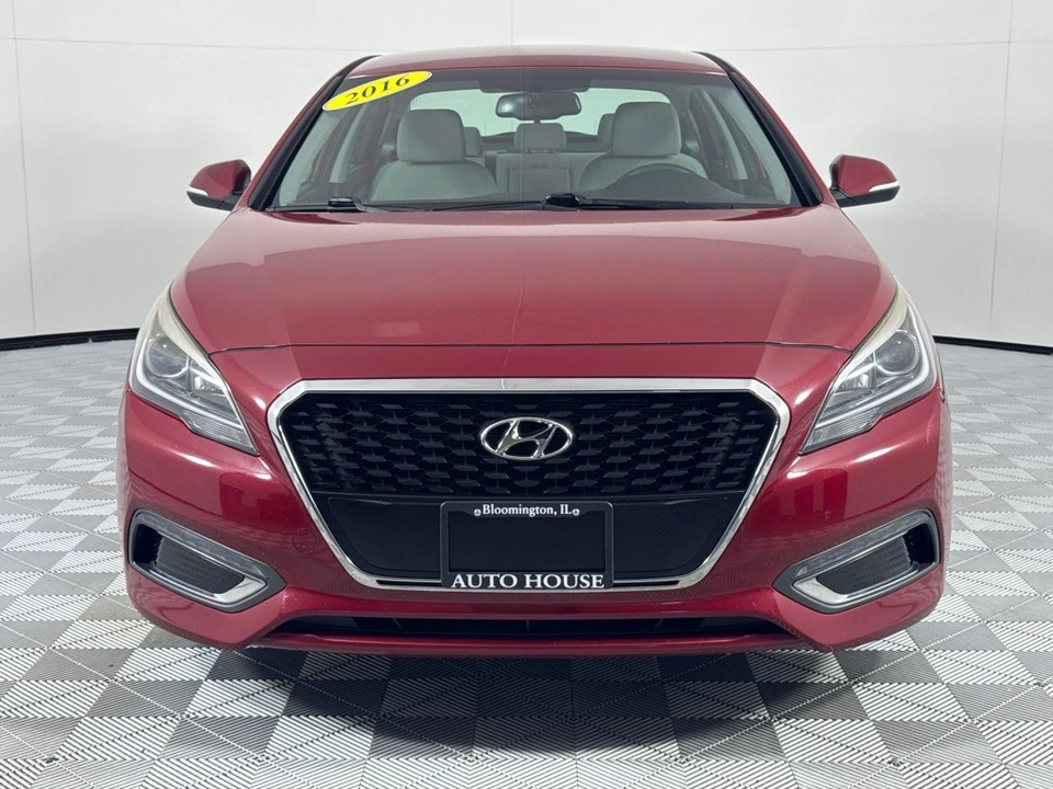 2016 Hyundai Sonata - Image 11 of 12