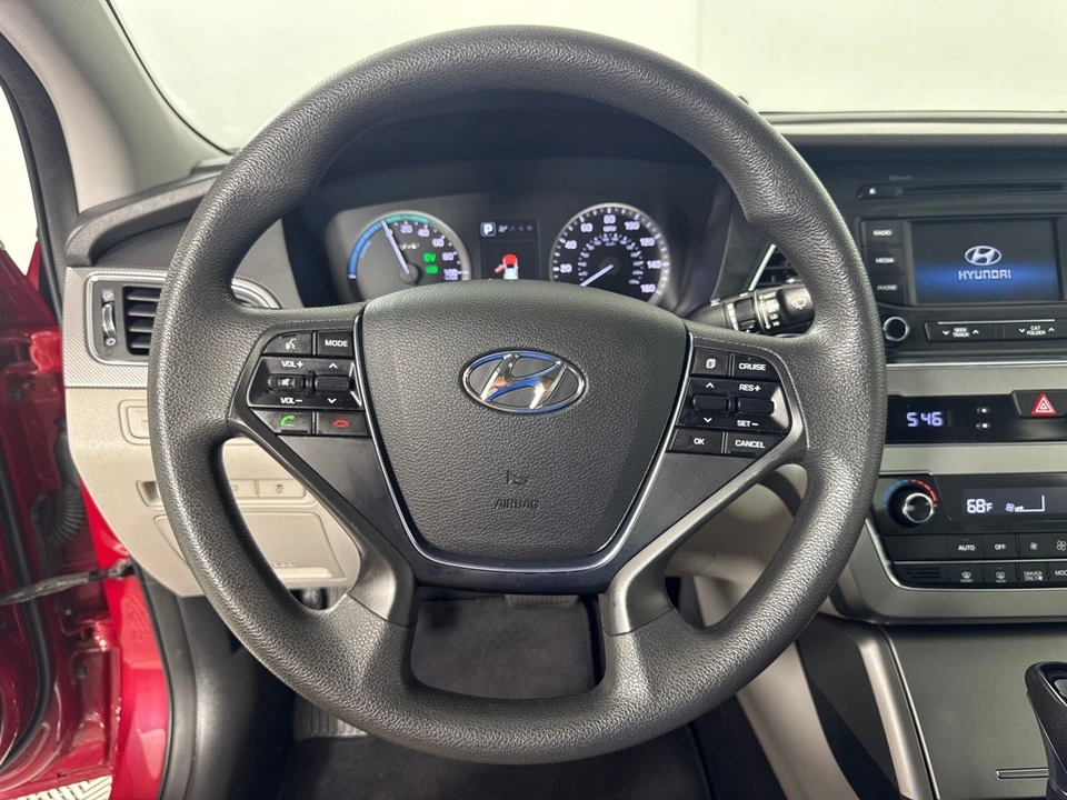 2016 Hyundai Sonata - Image 16 of 21