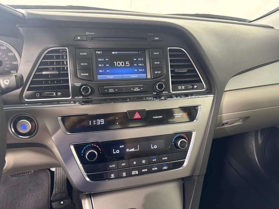 2016 Hyundai Sonata - Image 16 of 21
