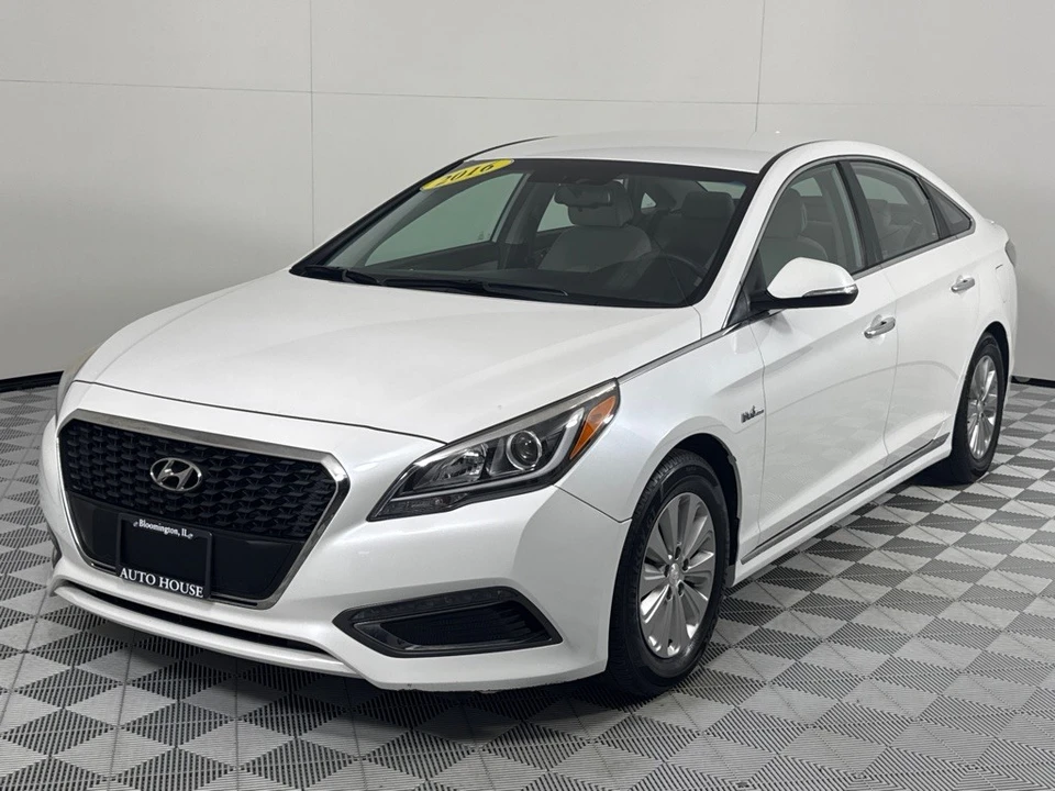 2016 Hyundai Sonata - Image 9 of 21