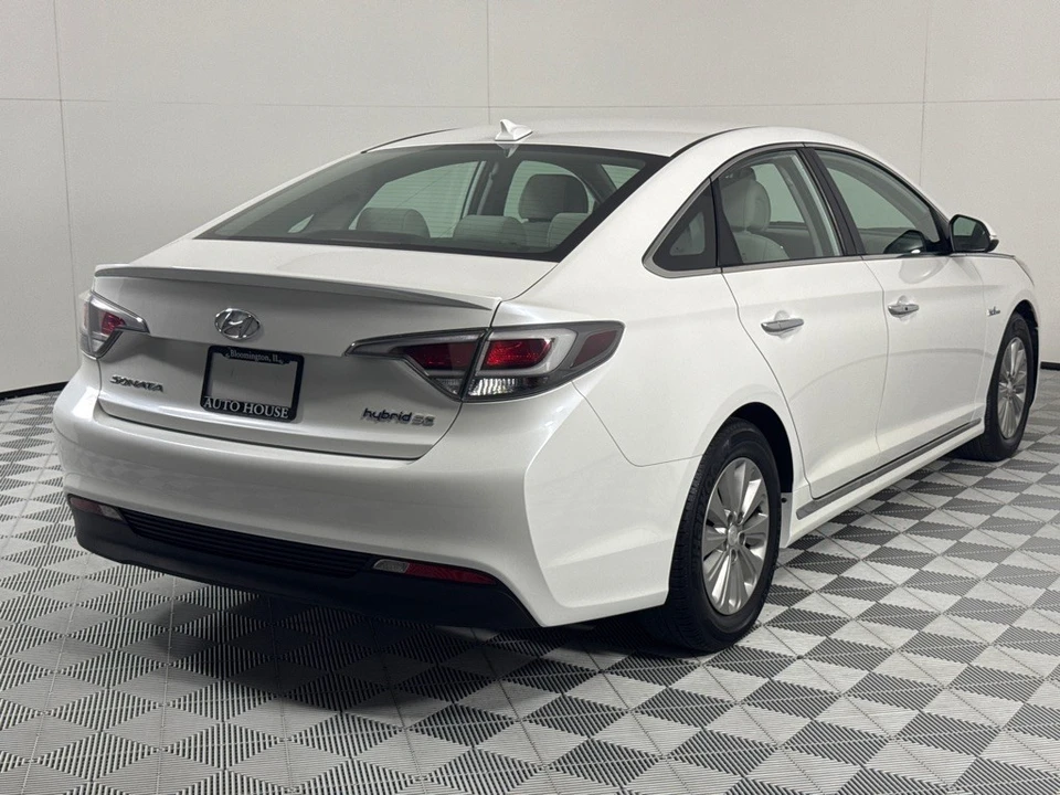 2016 Hyundai Sonata - Image 5 of 21