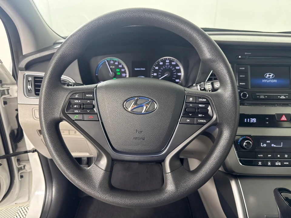 2016 Hyundai Sonata - Image 15 of 21