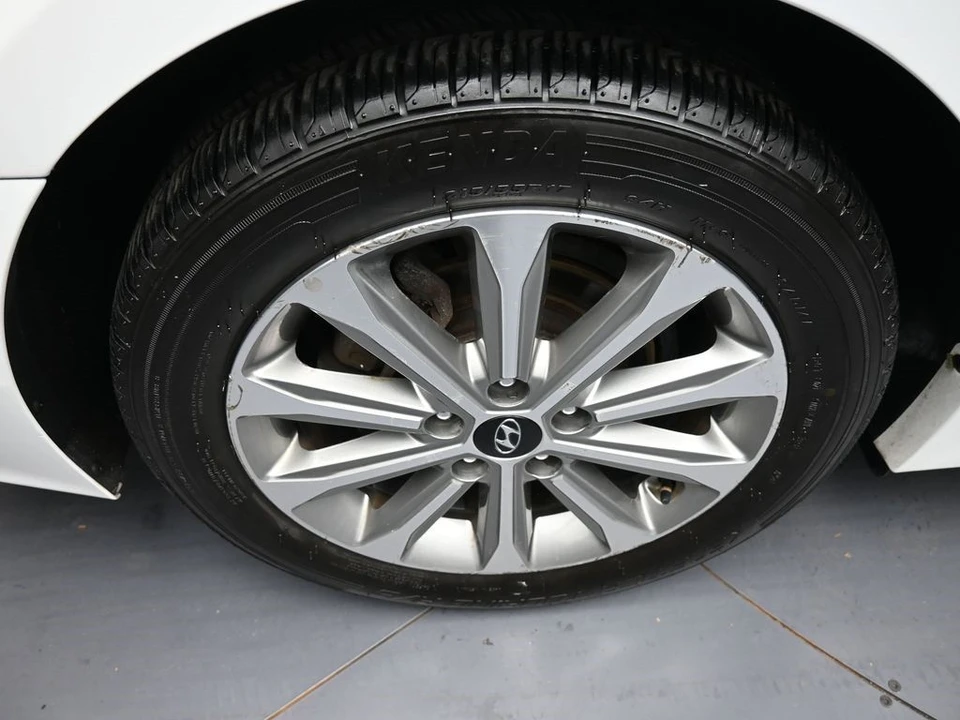 2016 Hyundai Sonata - Image 12 of 12