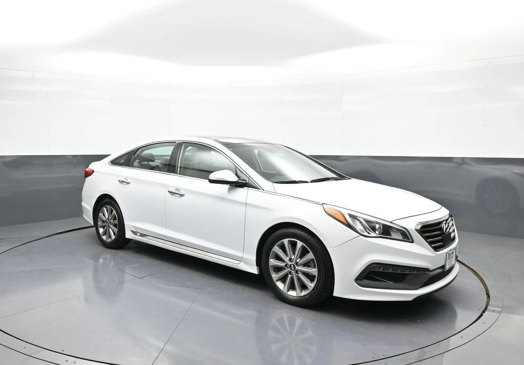 2016 Hyundai Sonata - Image 4 of 21