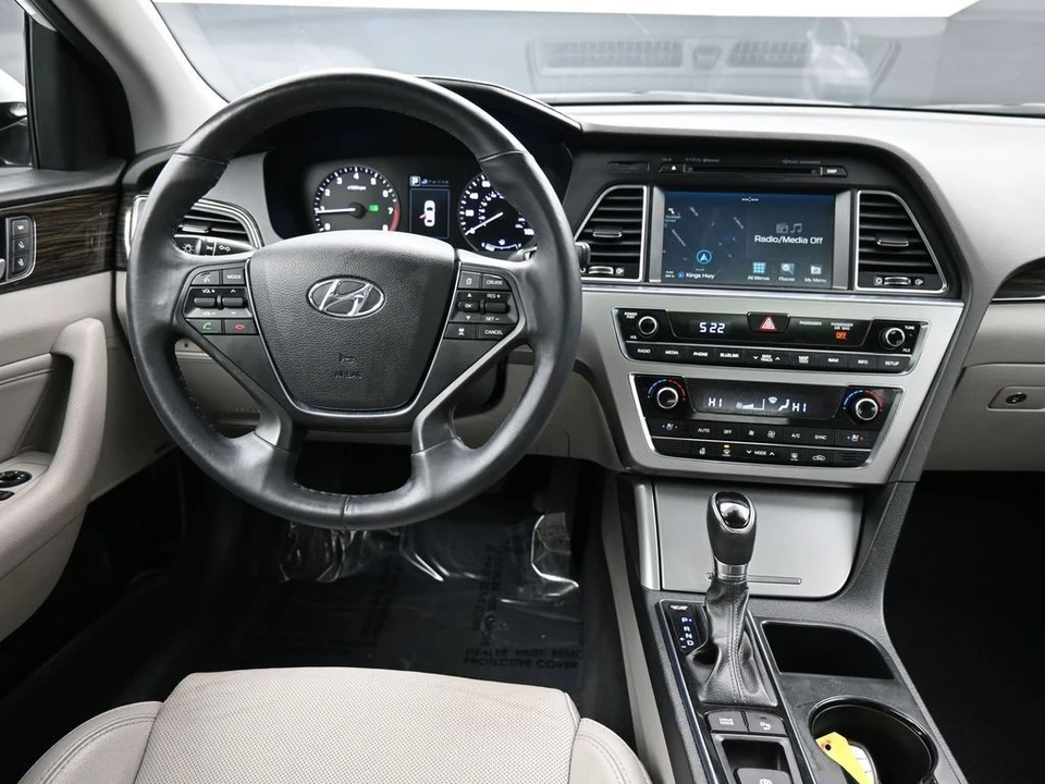 2016 Hyundai Sonata - Image 20 of 21