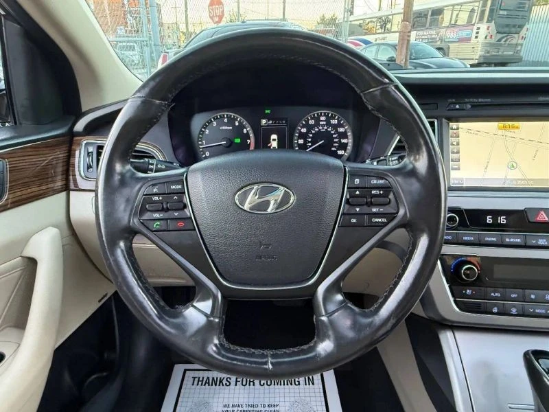 2016 Hyundai Sonata - Image 11 of 12