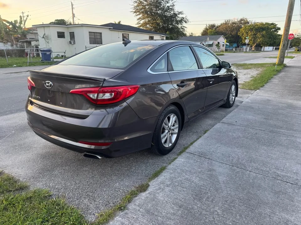 2016 Hyundai Sonata - Image 3 of 6