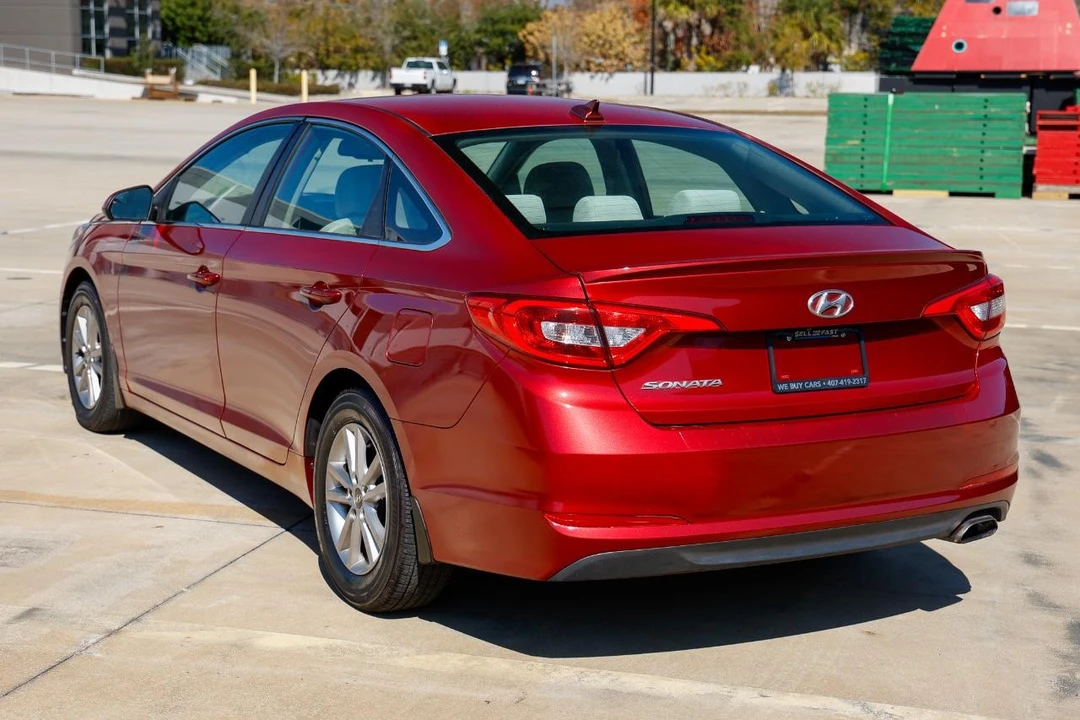 2016 Hyundai Sonata - Image 7 of 12