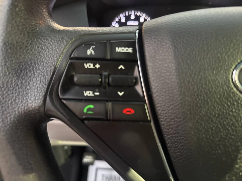 2016 Hyundai Sonata - Image 19 of 21