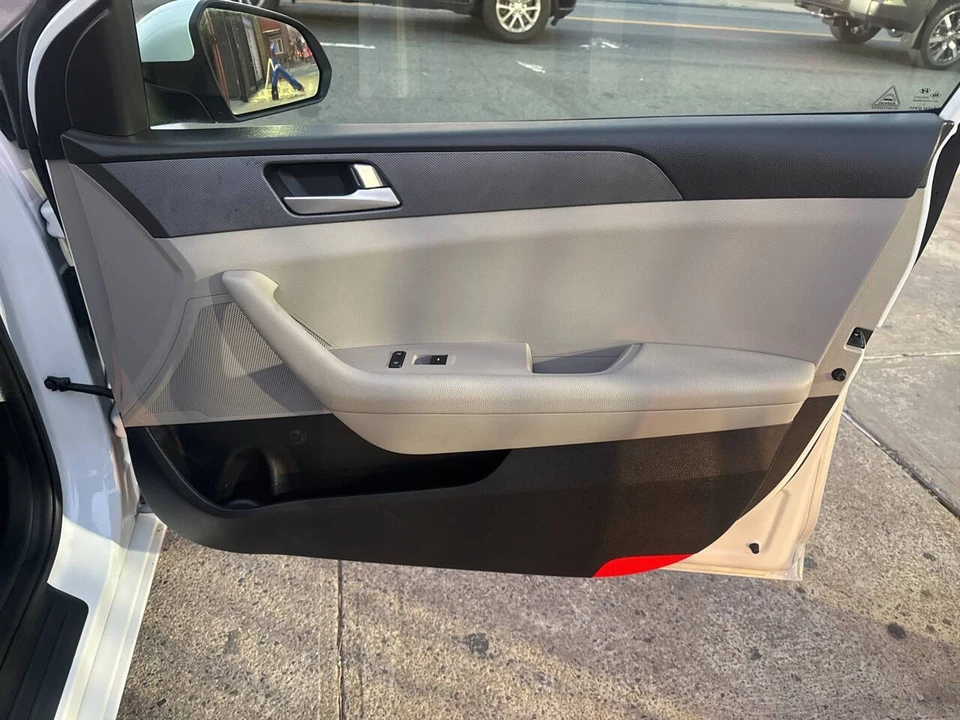 2016 Hyundai Sonata - Image 12 of 21