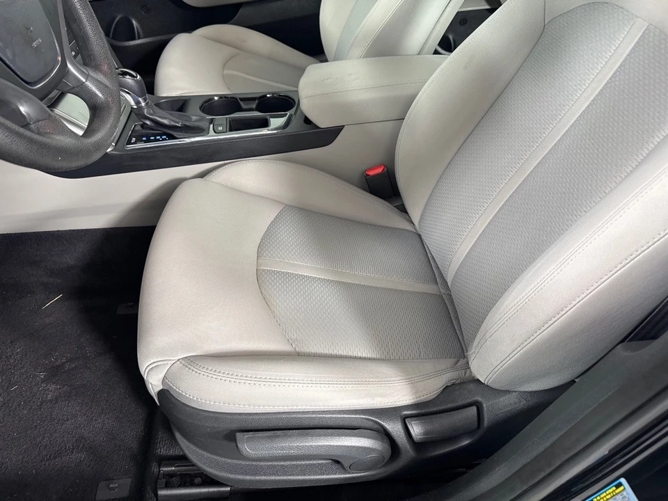 2016 Hyundai Sonata - Image 12 of 12