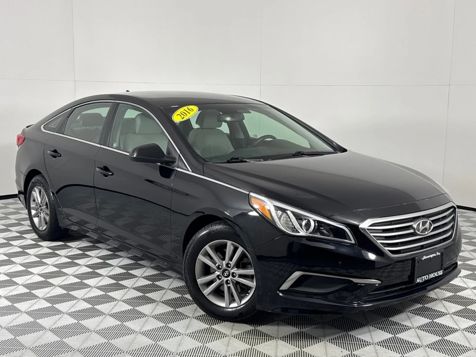 2016 Hyundai Sonata - Image 2 of 12