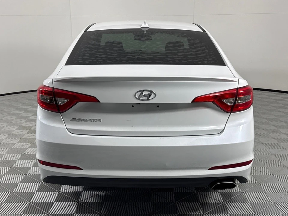 2016 Hyundai Sonata - Image 6 of 12
