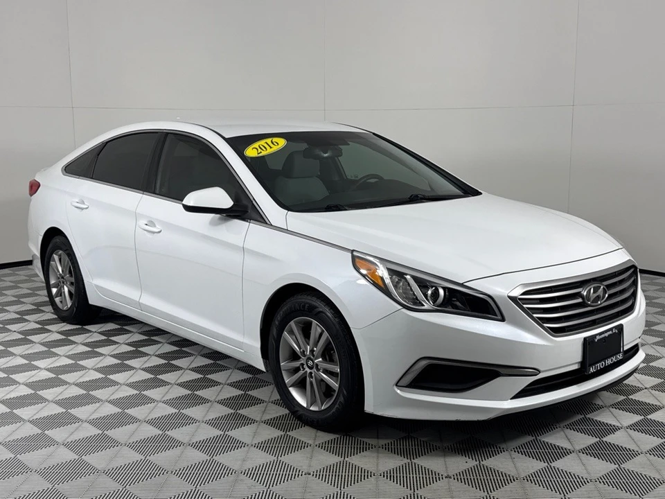 2016 Hyundai Sonata - Image 3 of 12