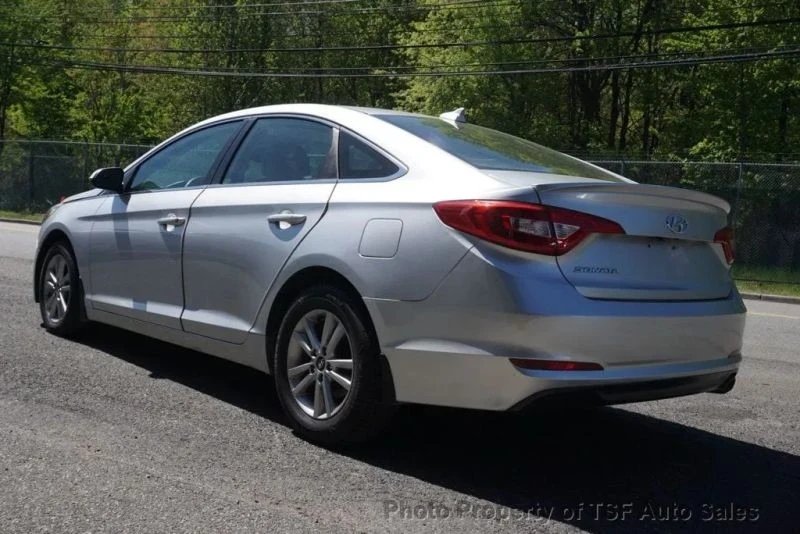 2016 Hyundai Sonata - Image 5 of 12