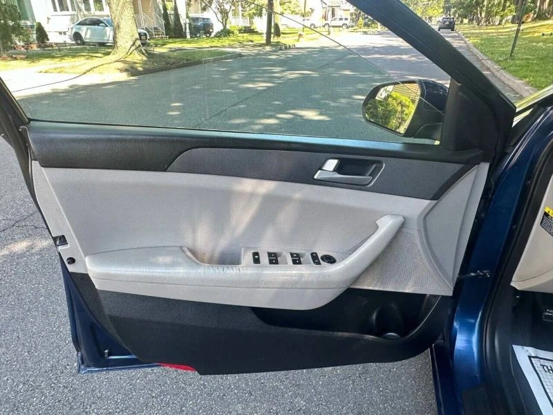 2016 Hyundai Sonata - Image 12 of 12