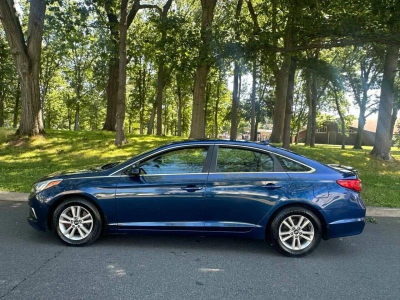 2016 Hyundai Sonata - Image 10 of 12