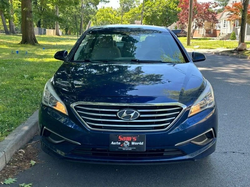 2016 Hyundai Sonata - Image 4 of 12