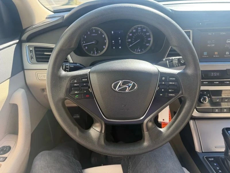 2016 Hyundai Sonata - Image 11 of 12