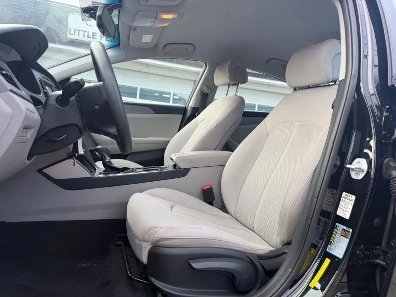 2016 Hyundai Sonata - Image 11 of 12