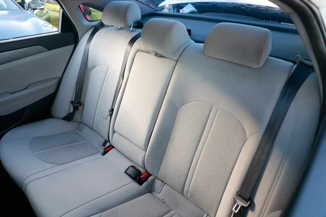 2016 Hyundai Sonata - Image 8 of 12