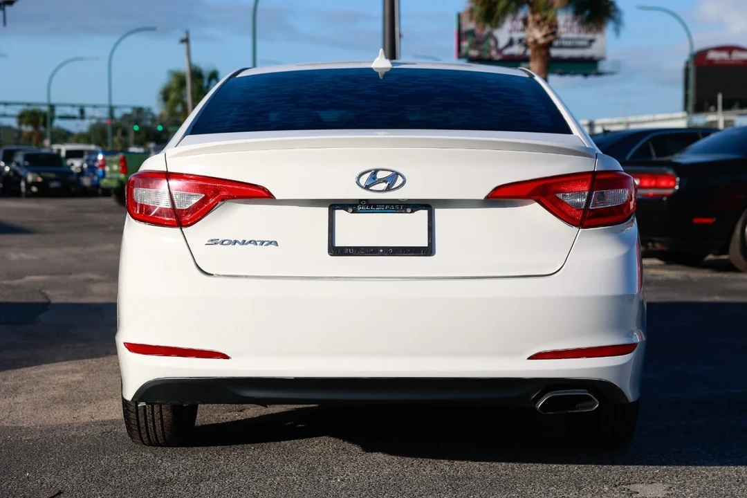 2016 Hyundai Sonata - Image 7 of 12